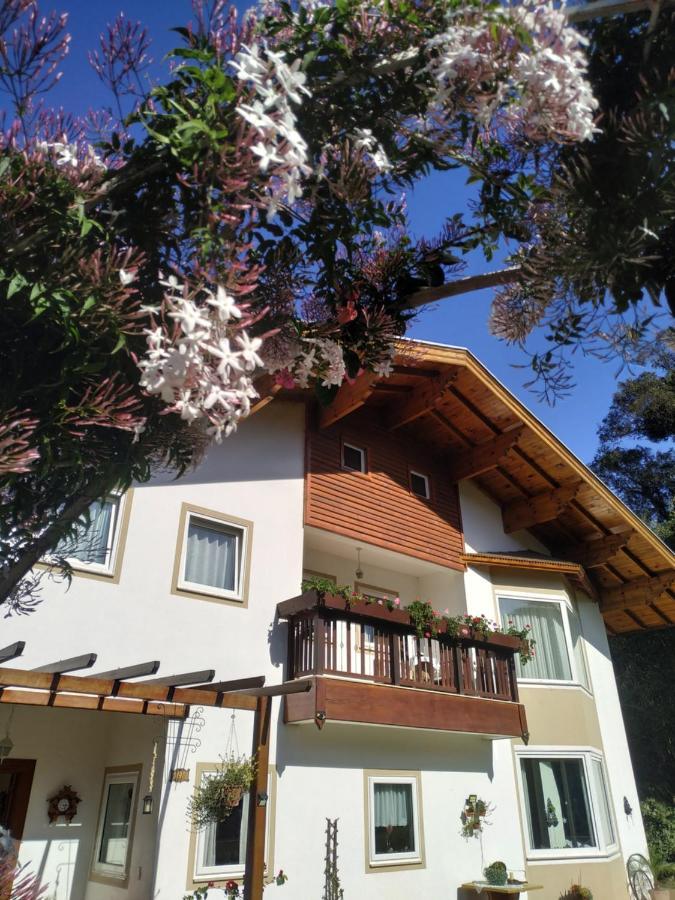 Villa Gruntal Hospedaria Treze Tílias Exterior foto